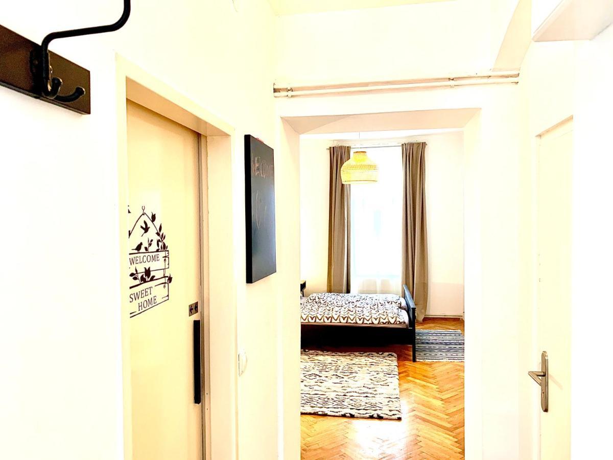 Urban Retreat - By Nahuen Graz